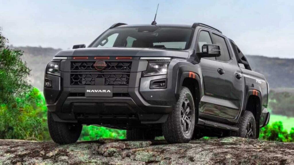 Toyota Hilux vs Triton vs Navara 2026: guía definitiva de potencia, diseño robusto y durabilidad extrema